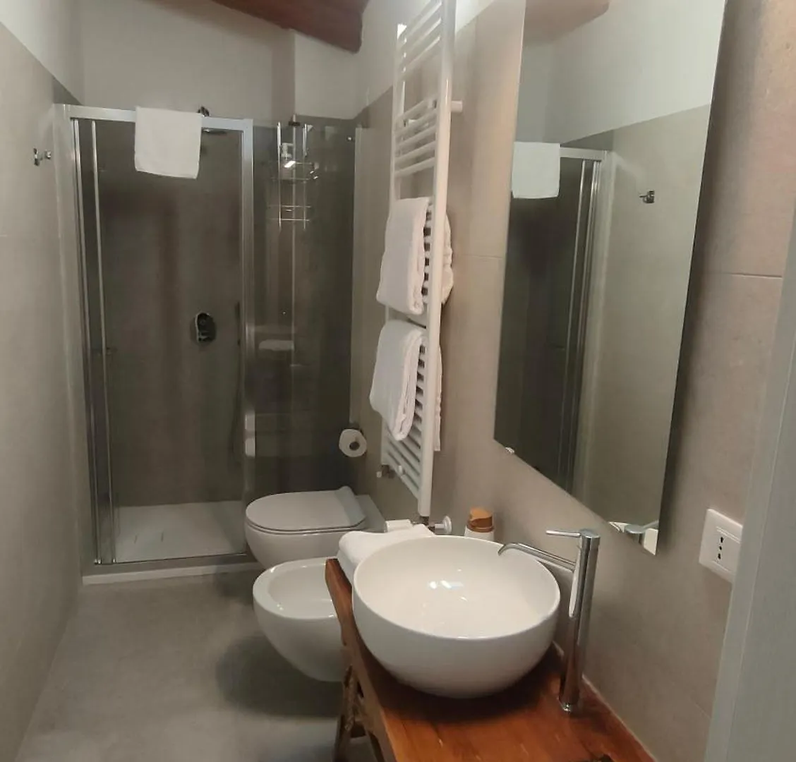 La Torre Di Longara Bed & Breakfast Calderara di Reno 0*,