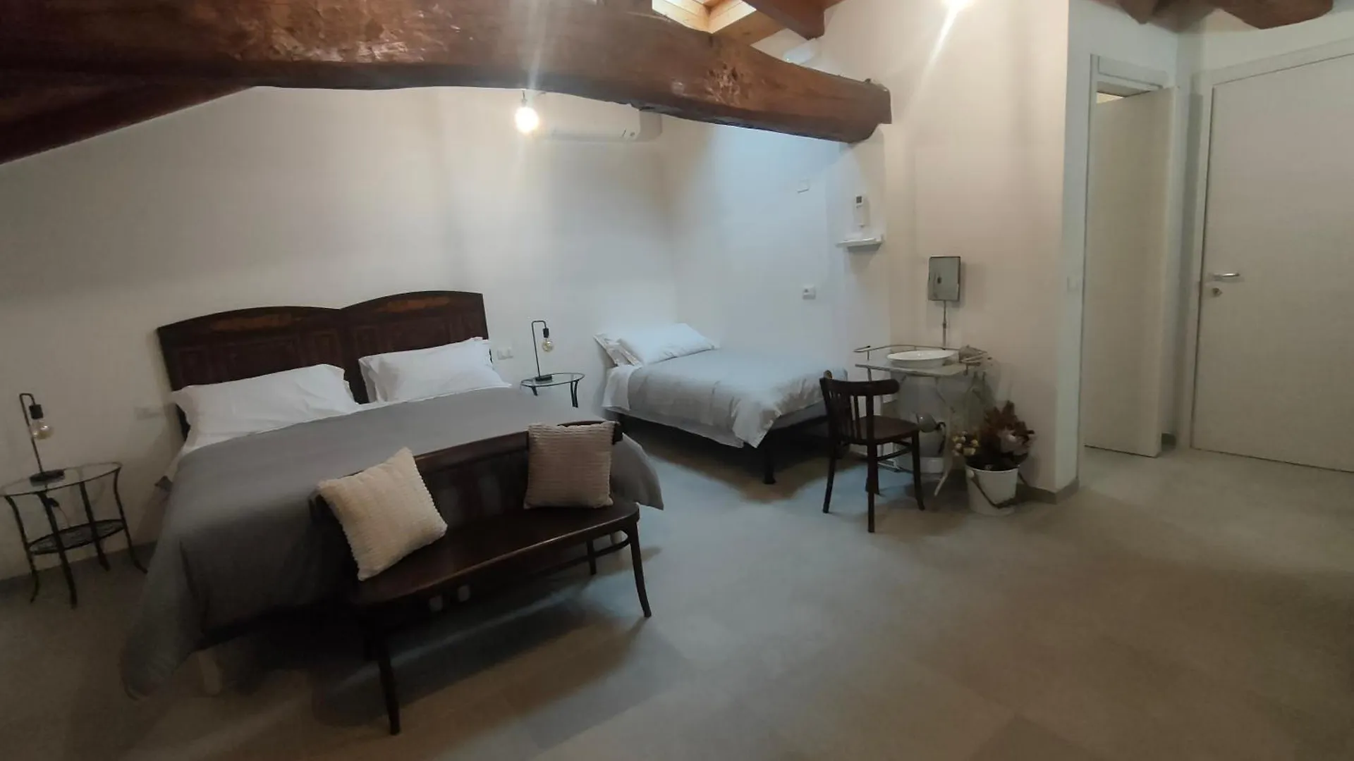 La Torre Di Longara Bed & Breakfast Calderara di Reno