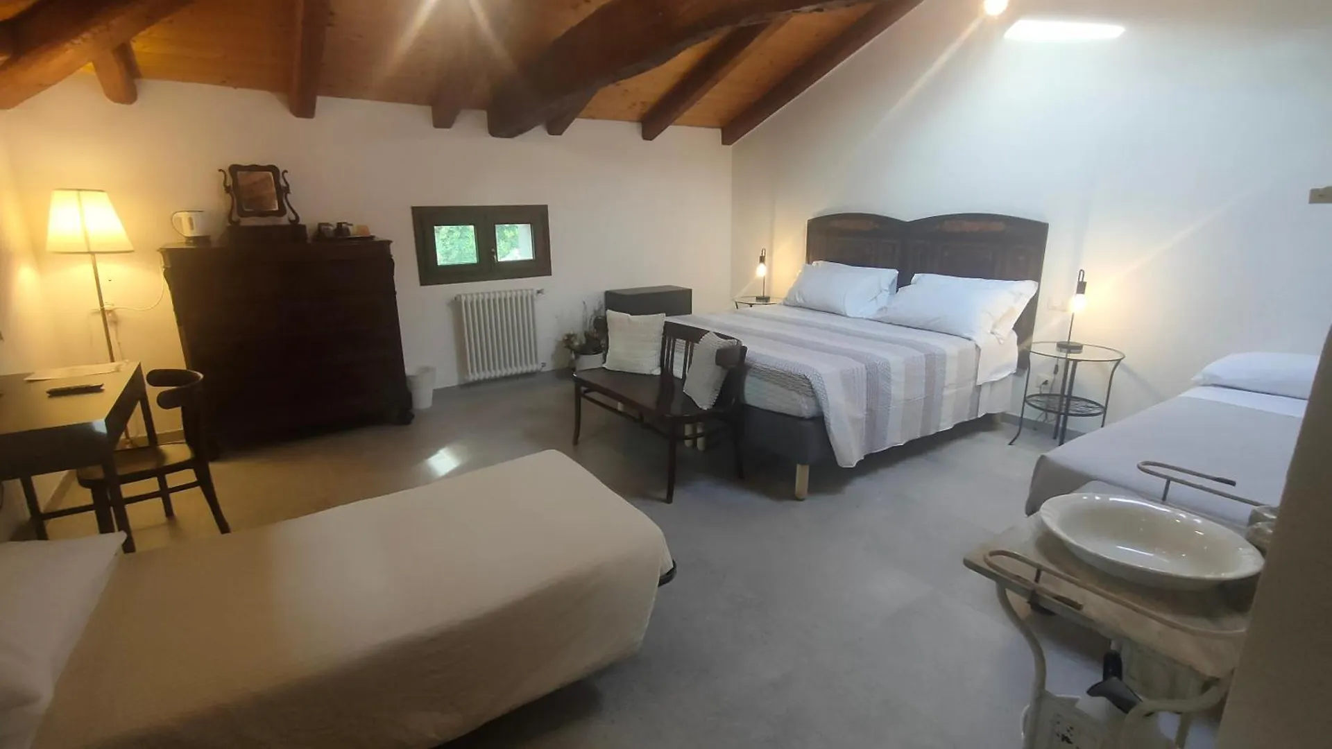La Torre Di Longara Bed & Breakfast Calderara di Reno